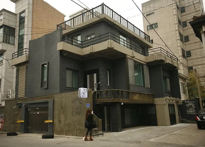 Hi Guest House - Hostel
